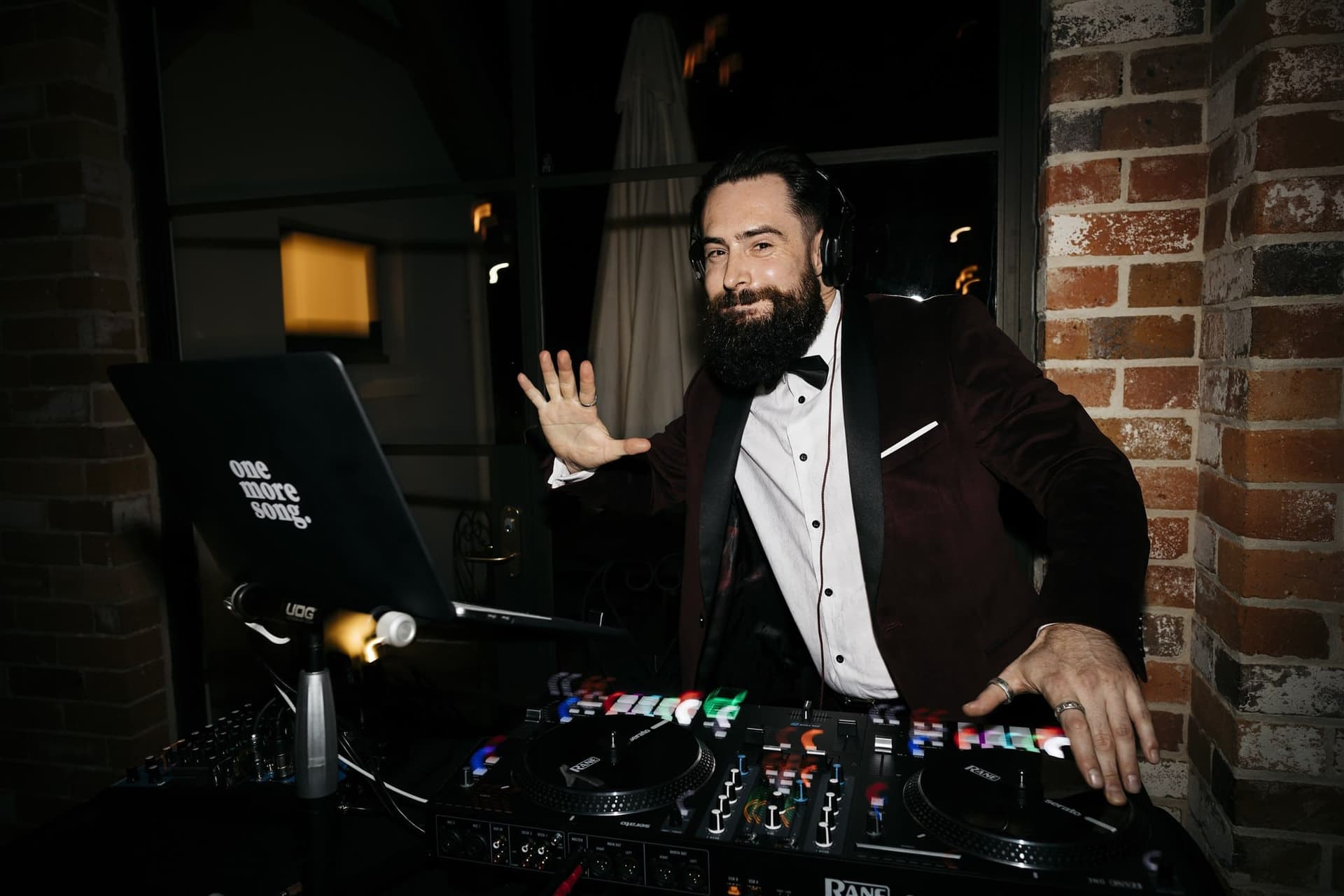Hochzeits DJ Bayern: So wird Ihre Feier unvergesslich
