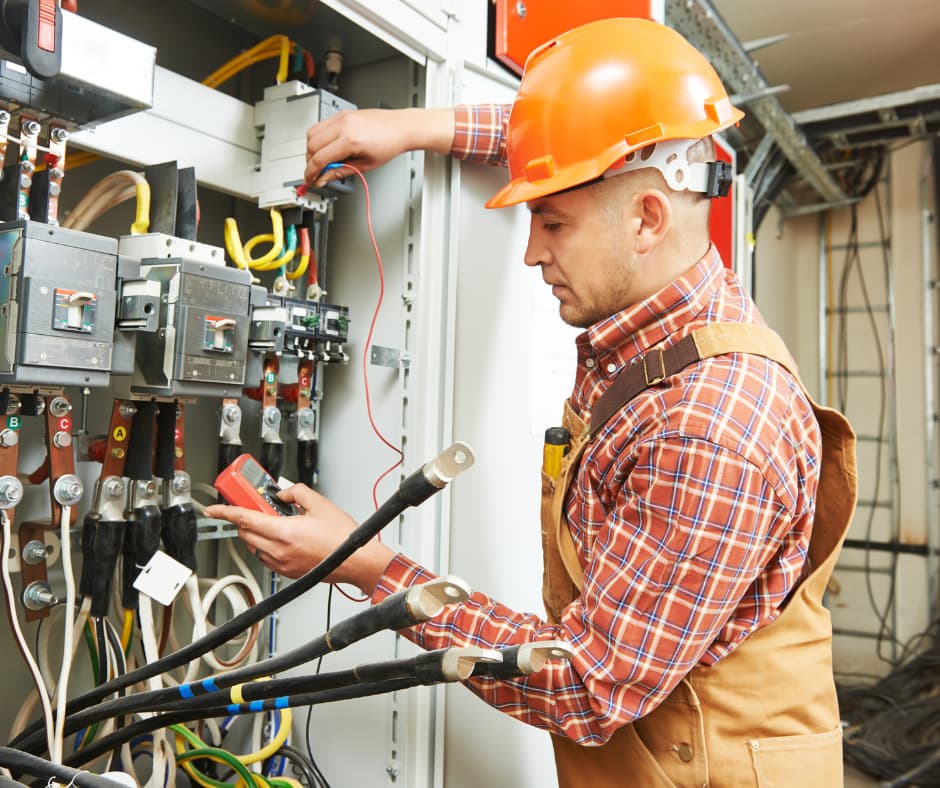 Prüfung elektrischer Anlagen zur Vermeidung von Störungen und Ausfällen