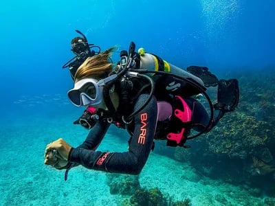 Abenteuer pur: Die Tauchschule Playa del Carmen zeigt dir die schönsten Spots
