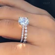 Warum der Einkauf von Online-Diamanten von Vorteil ist