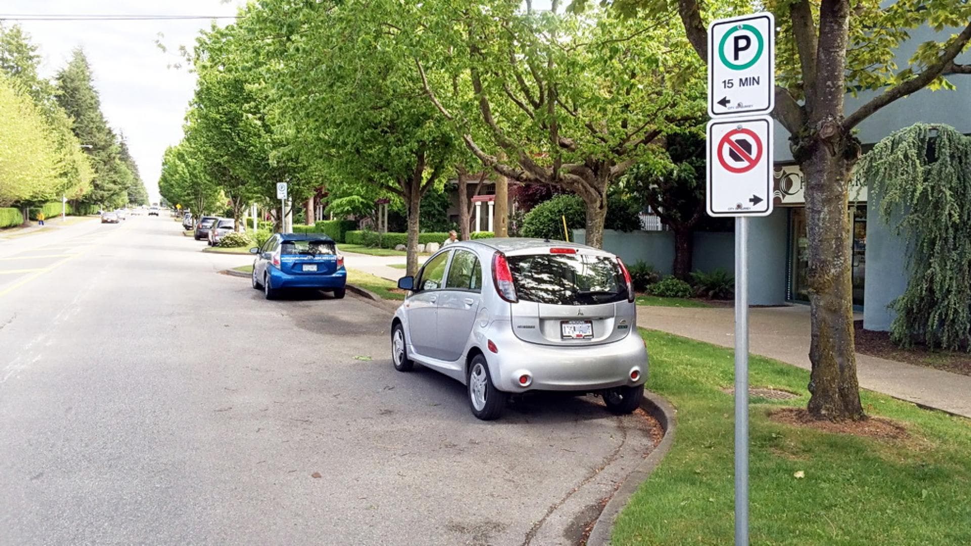 Halteverbotszone Berlin: Sicherheit für Straßen und Bürger