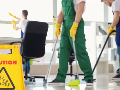Warum professionelle Hilfe bei der Reinigung von Einfahrten in Anspruch nehmen?