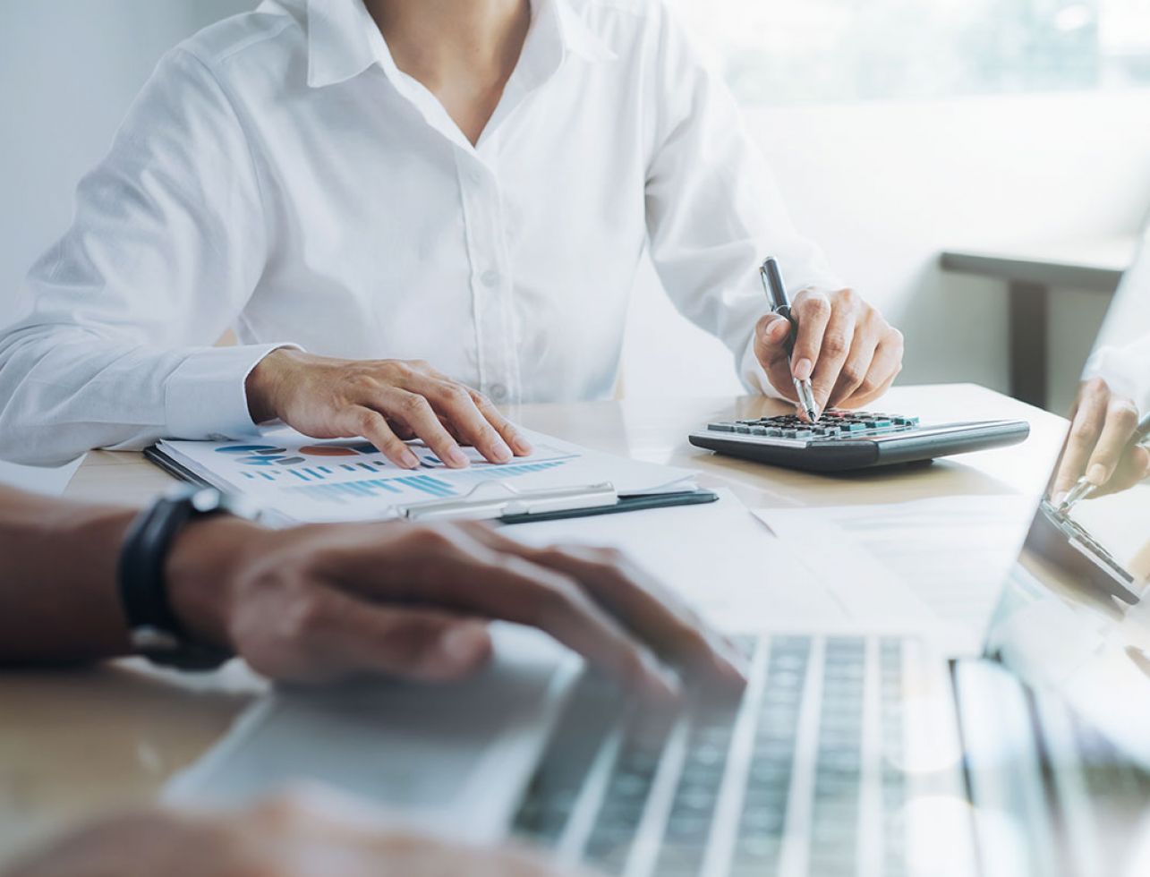 Optimieren Sie Ihr Kreditmanagement: Erhalten Sie sofortige Kreditberechnungen mit unserem erweiterten Rechnertool