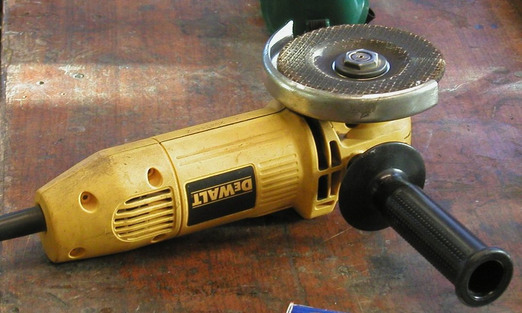 Die richtige Wahl für anspruchsvolle Arbeiten: ein DeWalt Winkelschleifer