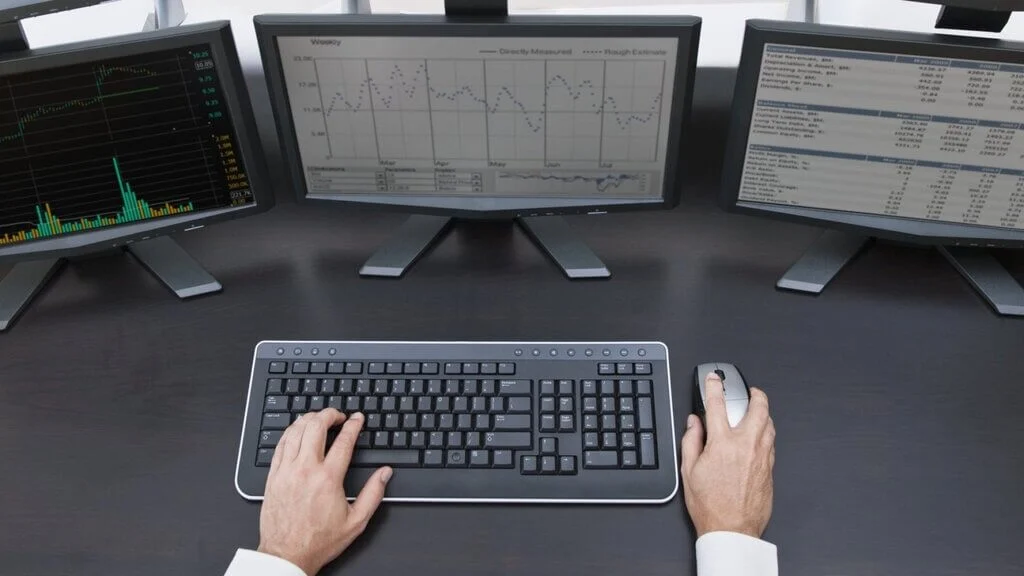 Die besten Softwarelösungen für effektive Kontrolle der Mitarbeiter im Unternehmensumfeld
