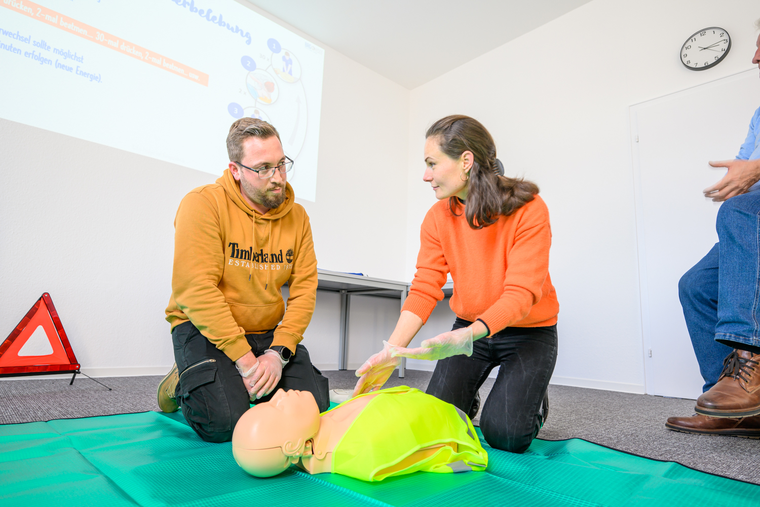 Erste-Hilfe Kurs München für Hilfslehrer: Notfallvorbereitung im Klassenzimmer