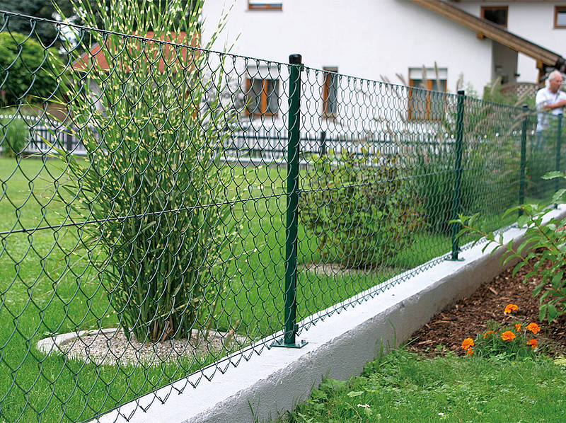 Ätherische Ränder: Ästhetik des Maschendrahtzauns