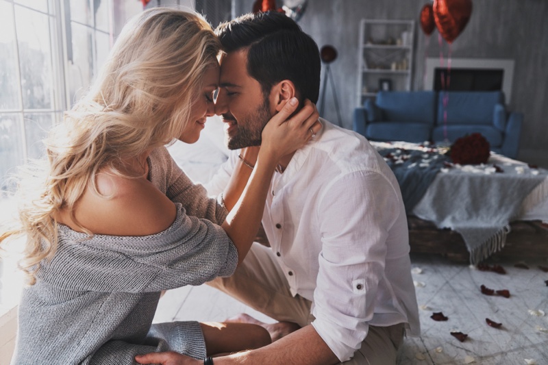 Wie Sie die Bindung zwischen Ehe und Romantik in Ihrer Ehe leicht am Leben erhalten