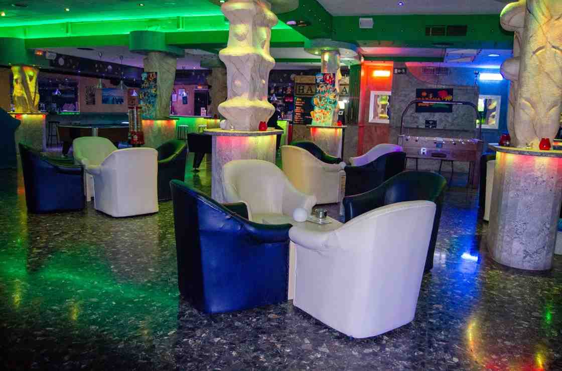 Als Tourist in einen Barcelona Social Club? So geht’s!