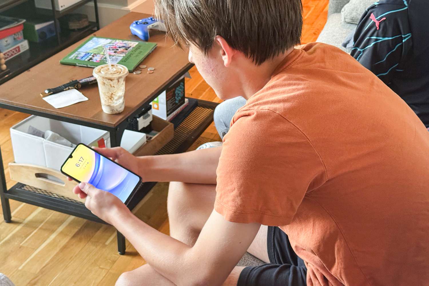 Besitz &amp; Kontrolle neu gedacht – FreeLock schafft sichere Smartphone-Zonen an Schulen