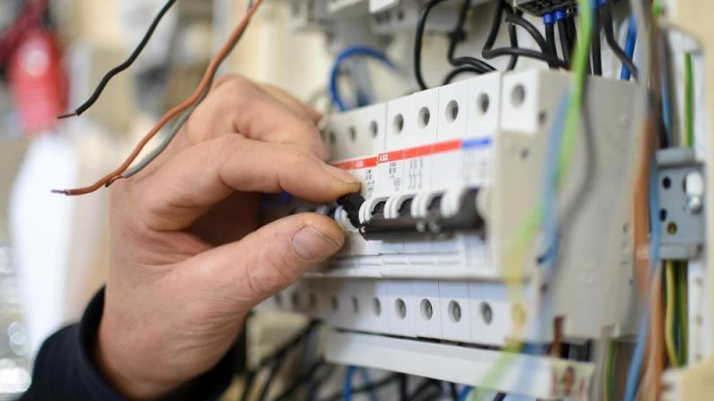 Elektriker Notdienst: Ihre Rettung bei Elektroproblemen