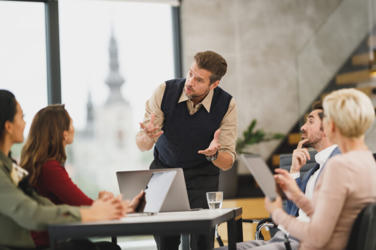 business-team_W6PNBNYHM6