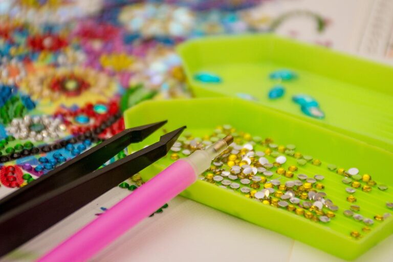 25-Diamond-Art-Kits-for-Kids-Easy-Fun-Diamond-Pain-7359-342ab8db41-1596144747