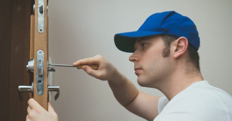 common-reasons-people-need-a-locksmith-1024x534-1